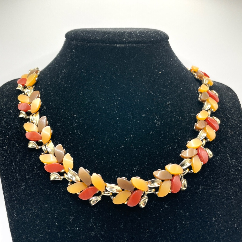 Claudette Signed Vintage Gold Tone Tri Color Thermoset Choker Necklace